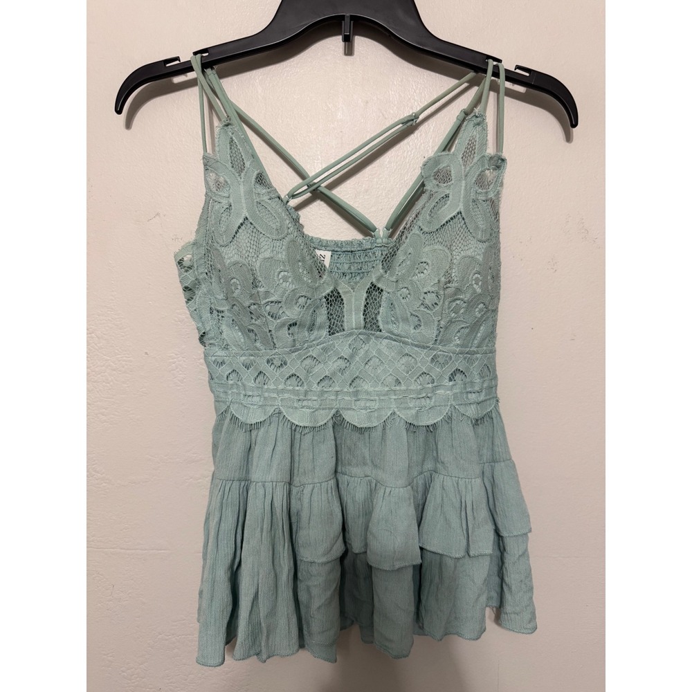 Zenana Outfitters Mint Green Lace Tiered Camisole